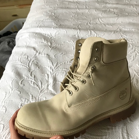 Timberland gum whites, sz 10.5 NWOT - Picture 4 of 5